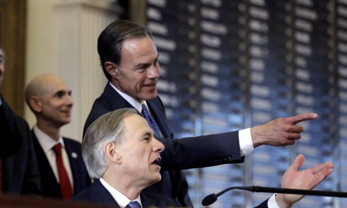 Texas Governor Threatens Funding Cut Over Sanctuary Cities