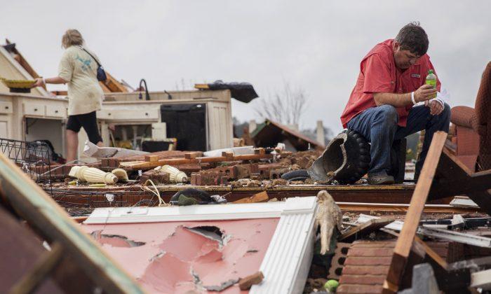 18 Die Amid Apparent Winter Tornadoes, Other Storms in South