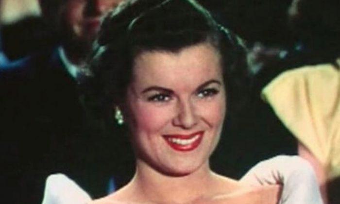 ‘Perry Mason’ Actress Barbara Hale Dies at 94