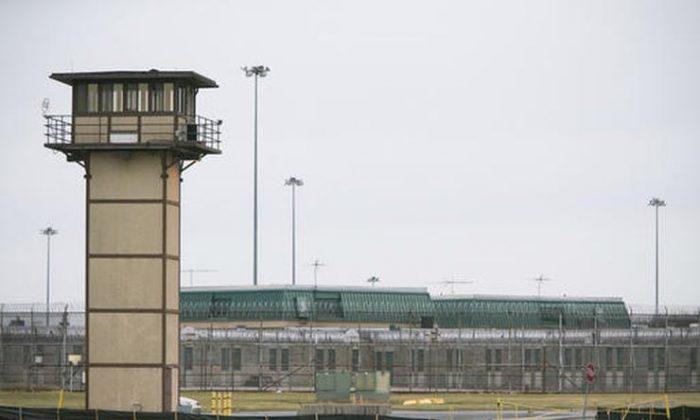 Official: Guards Taken Hostage by Inmates at Delaware Prison
