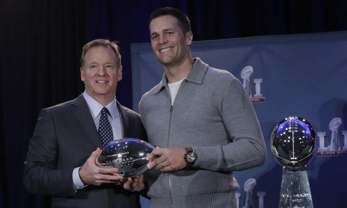 Brady Gives Credit to His Mom, White for Super Bowl MVP Win