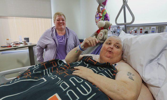 Doctor Removes 130-Pound Tumor from Mississippi Man