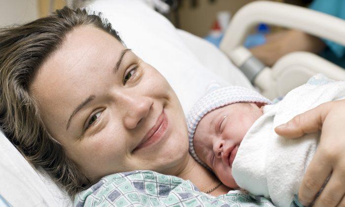 Dextrose Gel Means Newborns Get to Stay With Mom