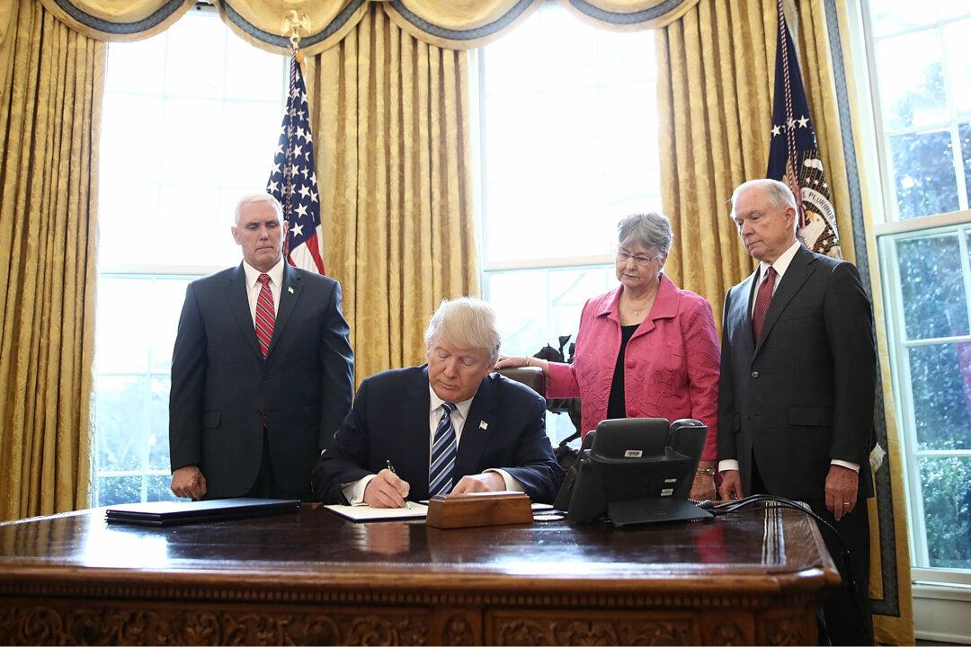Trump Signs 3 New Executive Orders on Cartels, Crime, and Law Enforcement