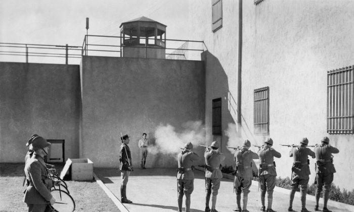 Mississippi Considers Firing Squad as Method of Execution