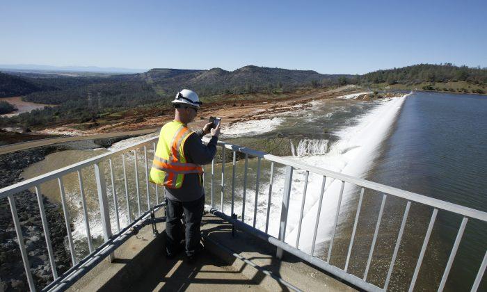 California Dam Water Level Drops After Massive Evacuation