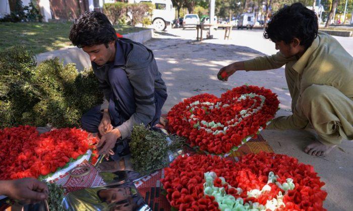 Pakistan Court Bans Valentine’s Day in Capital
