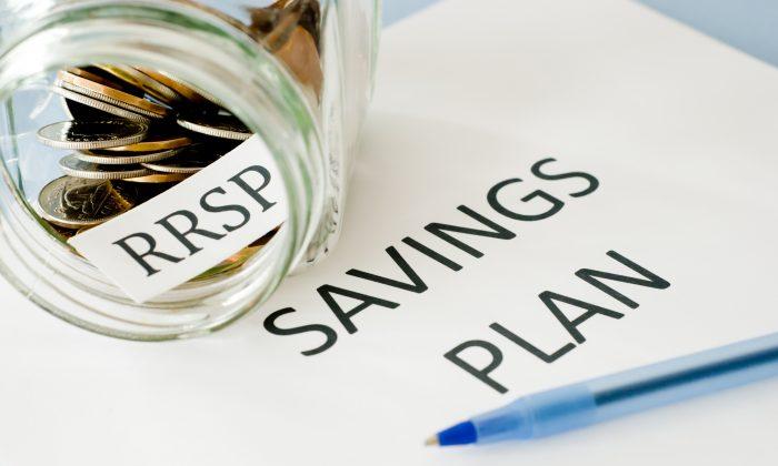 Be Wary of Incurring Debt to Invest in RRSP, Financial Experts Say