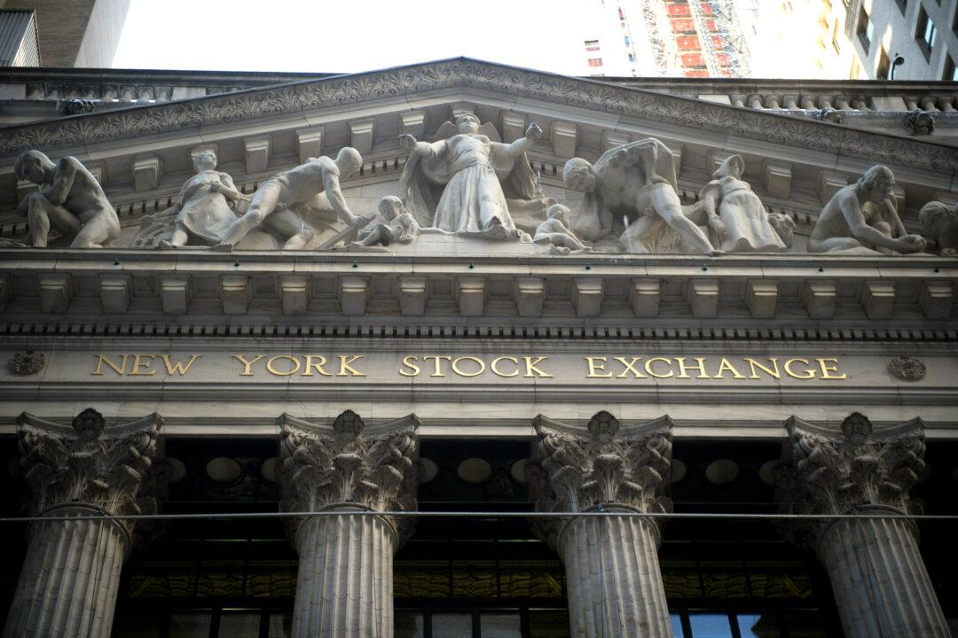 Stocks Set New Highs, Bond Yields Climb