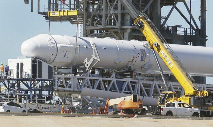 SpaceX Cancels Rocket Launch From NASA Moon Pad