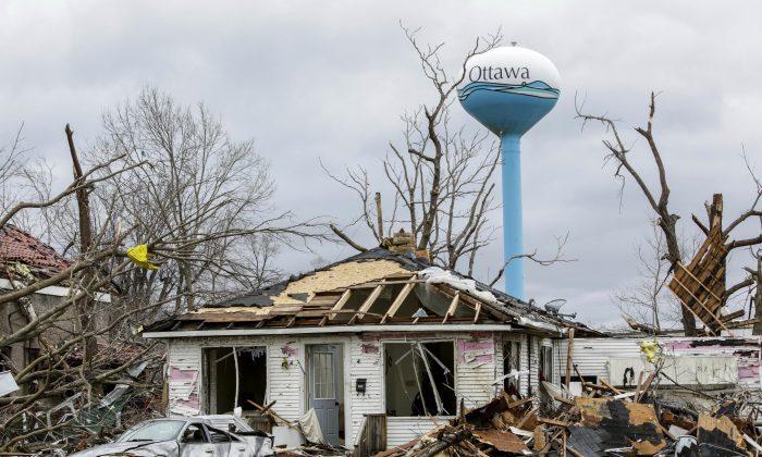 Illinois Man Dies Raising State’s Storm Death Toll to 3