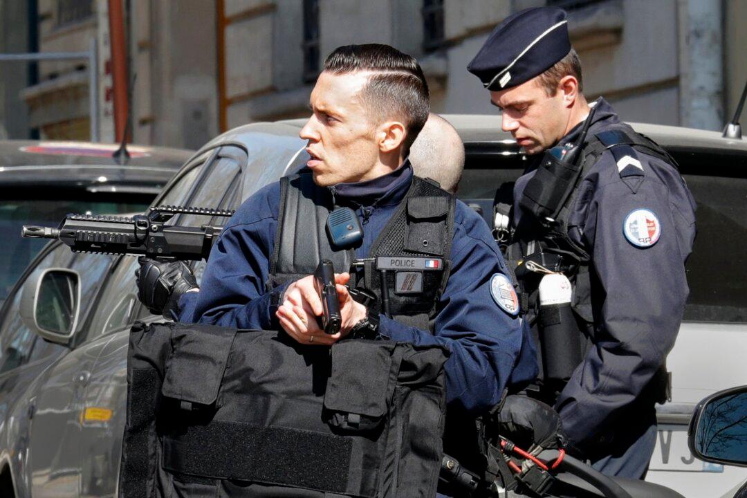 Letter Bomb at IMF’s Paris Office Injures Woman Employee