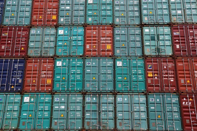 A Look at What’s in Store for the US Port Industry in 2025