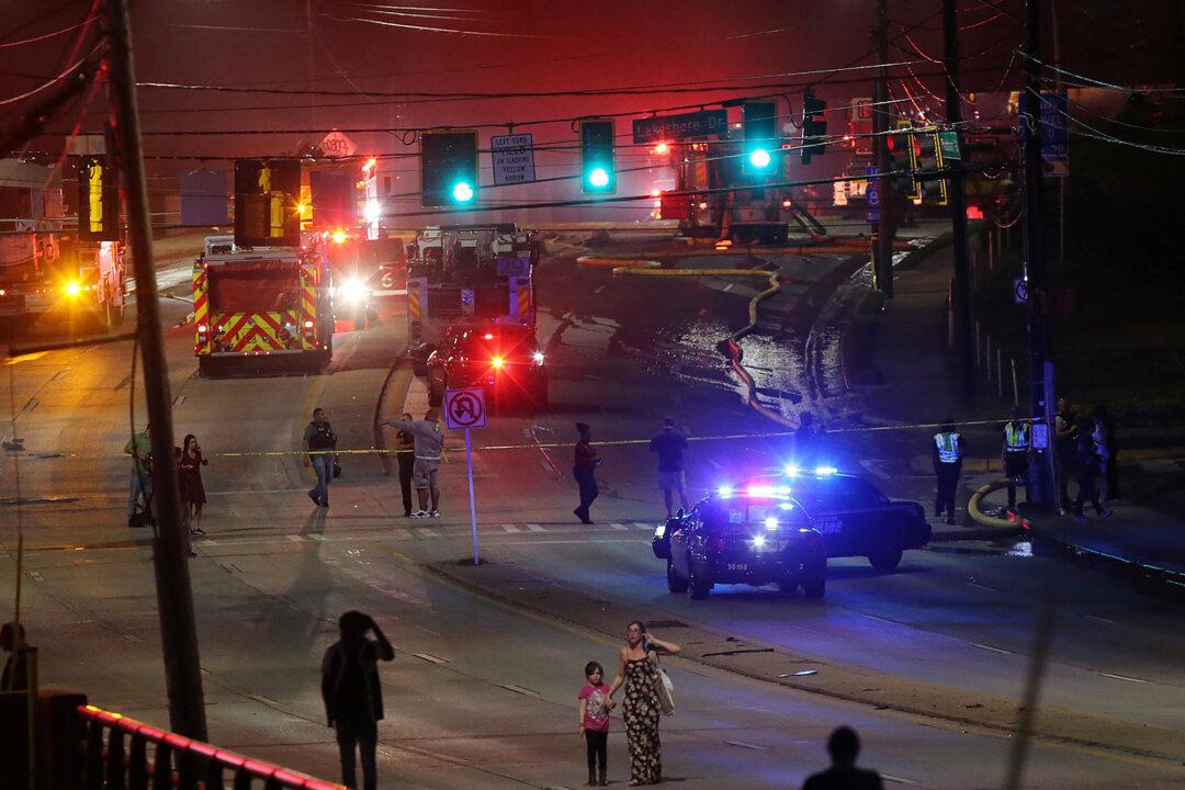 Fire Collapses Portion of Interstate Highway in Atlanta