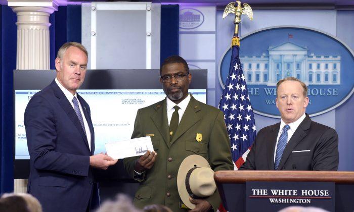 Trump Donates First 3 Months of Salary to Park Service