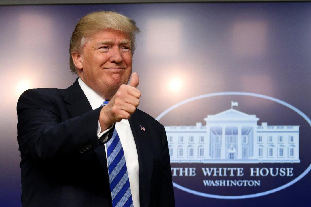 Trump: Infrastructure Overhaul May Top $1 Trillion, Cut Red Tape