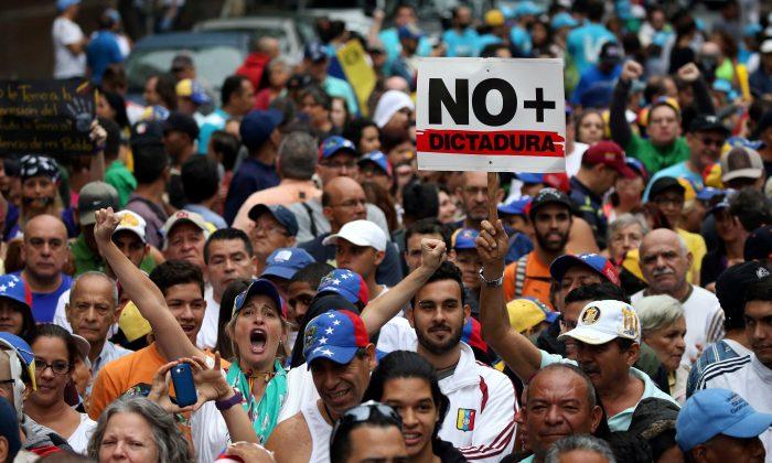 Venezuela Opposition Plans Nationwide Protests to Strain Security Forces