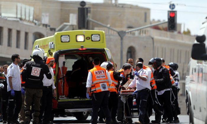Palestinian Man Fatally Stabs British Woman on Jerusalem Train
