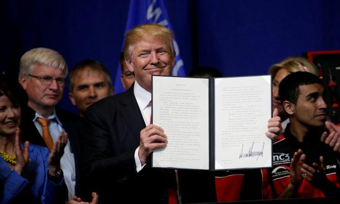 Trump Orders Review of Visa Program to Encourage Hiring Americans