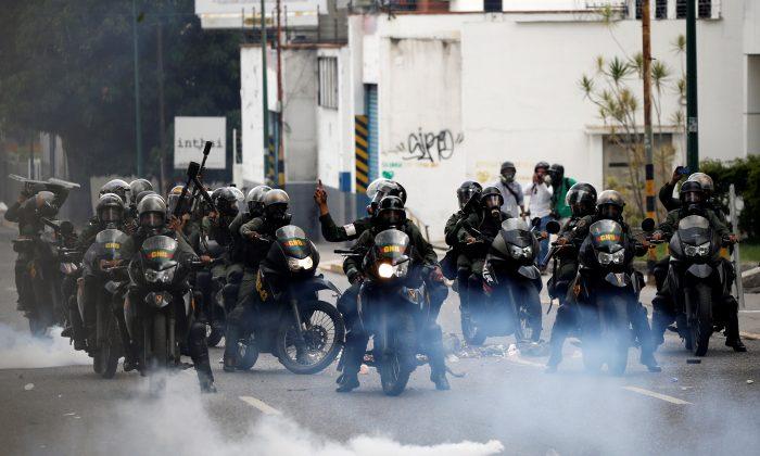 Venezuelan Protests Against Socialist Leader Leave 2 Students Dead