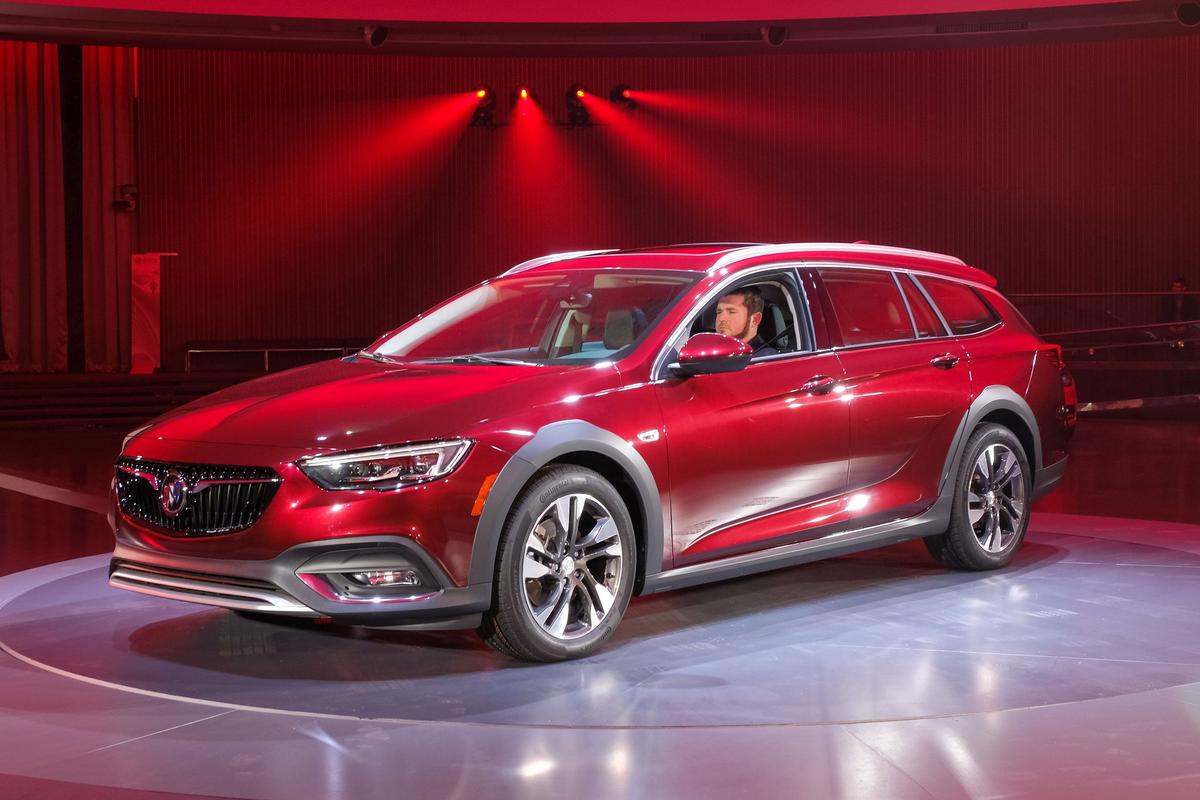 The 2018 Buick Regal Sportback