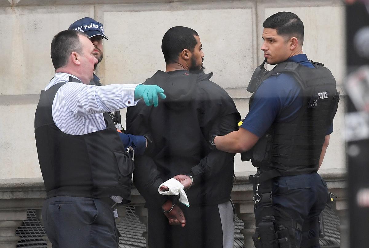 Armed British Police Arrest Man With Knives Near May’s Office