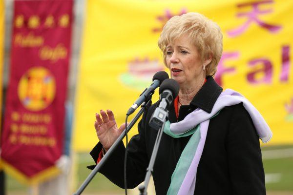 Liberal MP Judy Sgro, co-chair of Parliamentary Friends of Falun Gong, speaks at a celebration on Parliament Hill in Ottawa marking the anniversary of the public introduction of Falun Gong, on May 9, 2017. (Evan Ning/Epoch Times)
