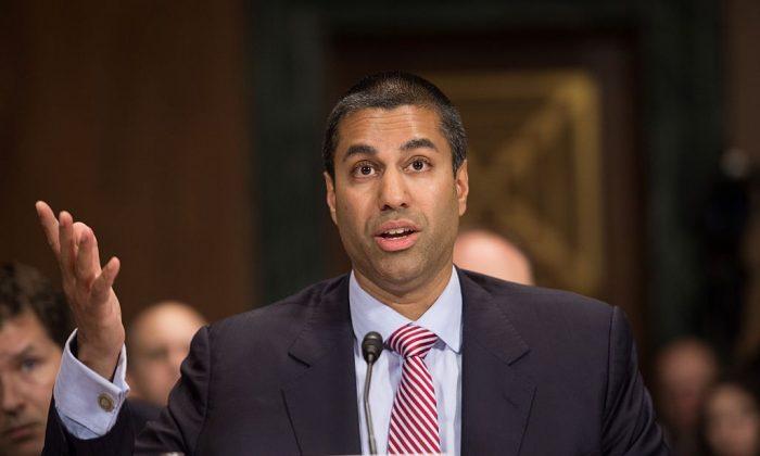 FCC Chairman Says Trump Has Not Contacted Him on Sinclair Seal