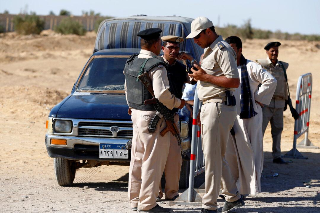 Egypt Launches Air Raids on Libya After Christians Killed