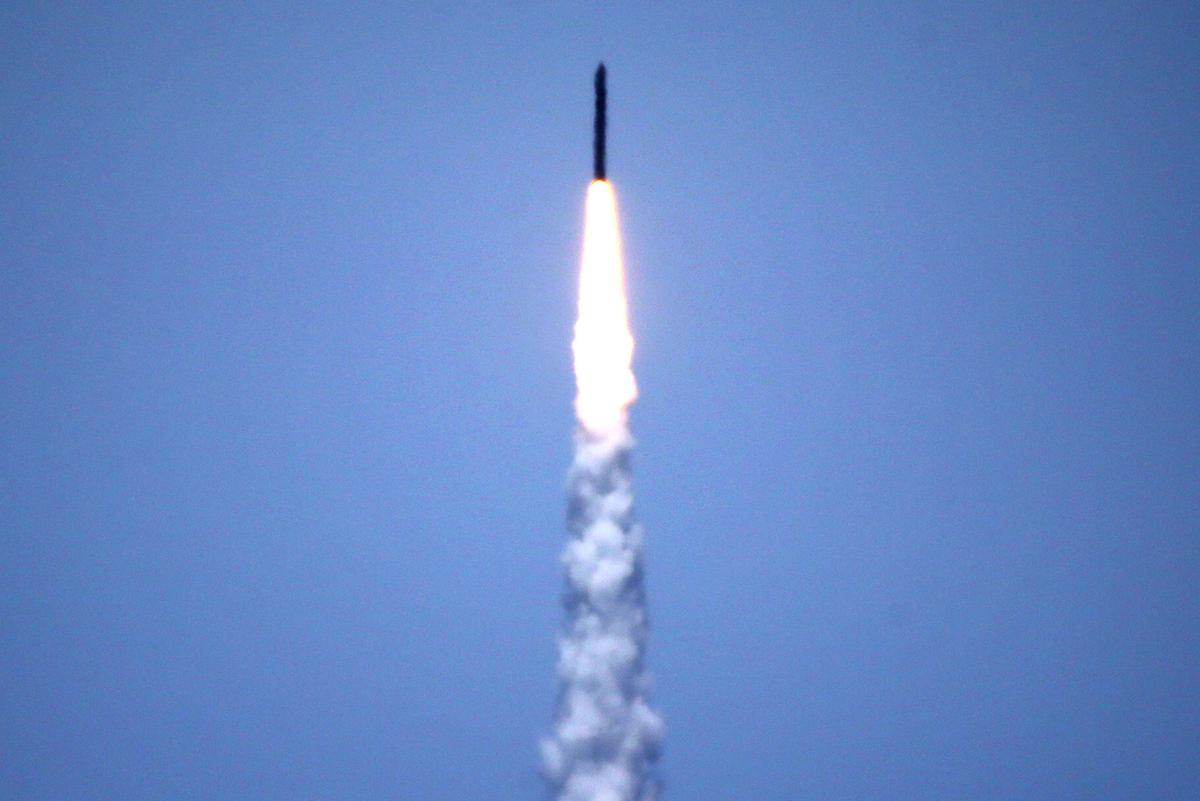 Israel Says Projectile Intercepted as Houthis Claim ‘Hypersonic Missile’ Fired