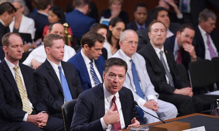 Ties to Comey Suggest Conflict of Interest for Special Counsel Mueller