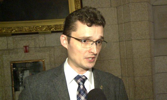 MP Presents Petition Calling for Release of Canadian Citizen Detained in China