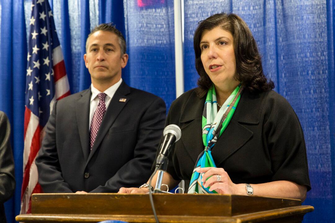 Gaps in Unaccompanied Minor Program a ‘Recruiting Pipeline for Violent Gangs’