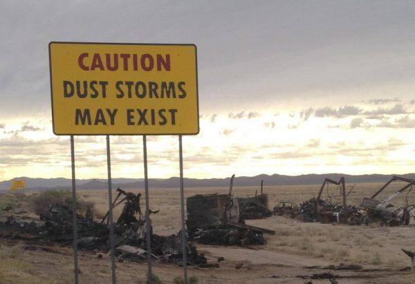 A dust storm warning sign by Interstate 10 in New Mexico. (New Mexico State Police)