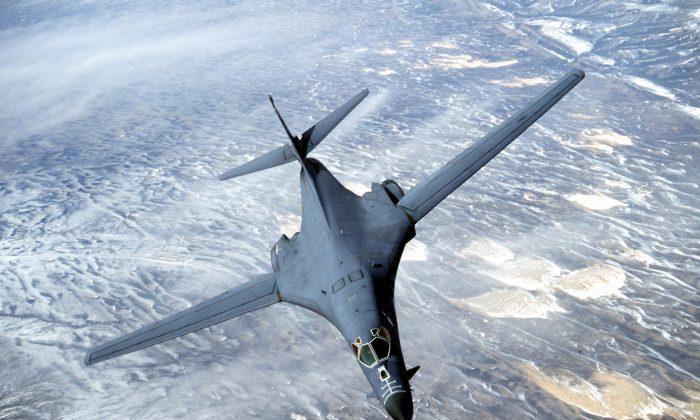 US Flies Bombers Over Korean Peninsula in Show of Force