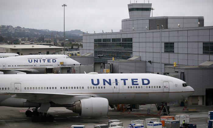 Bumped United Passenger Makes Request to Congressional Ethics Committee After No Apology From Airline