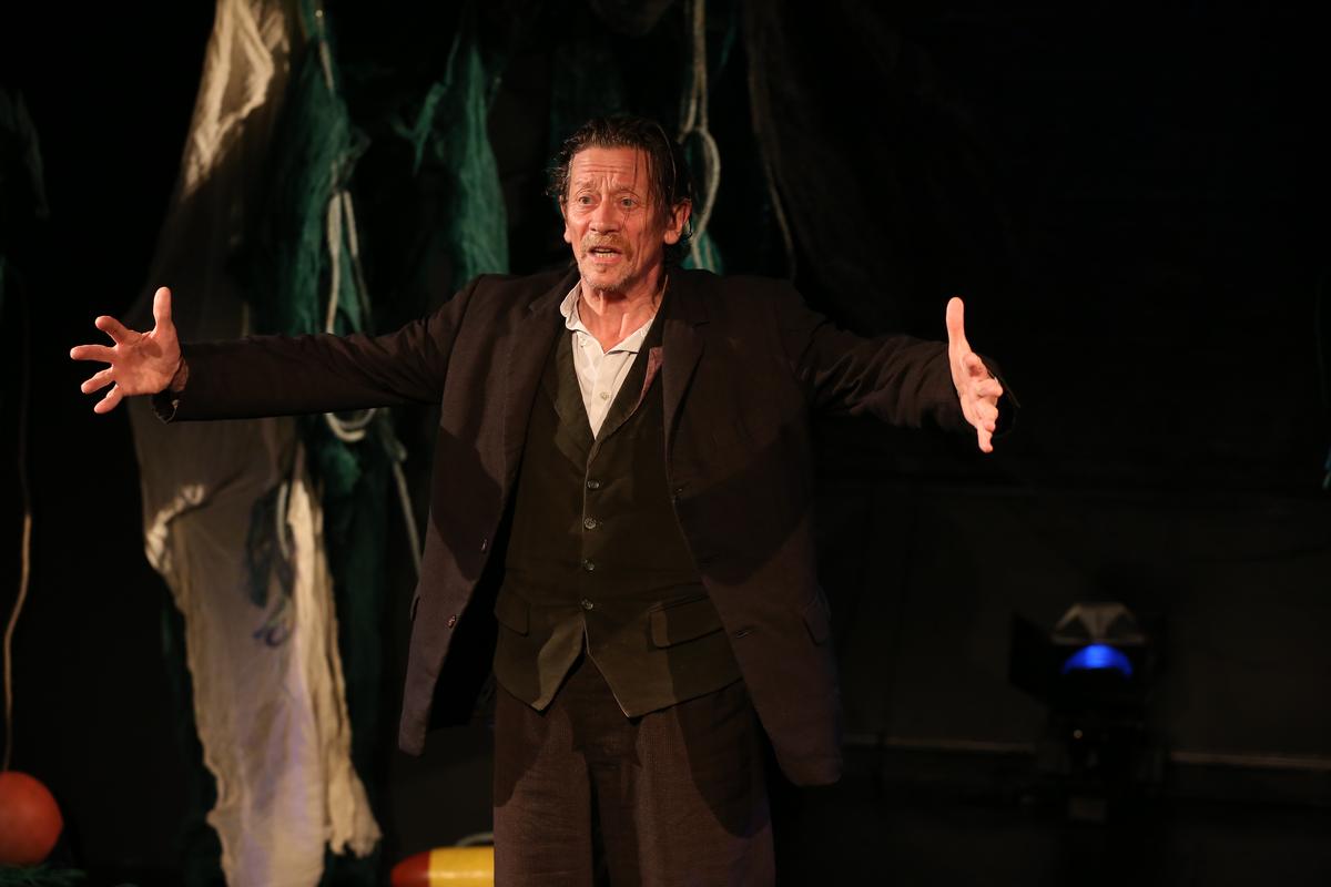 Theater Review: ‘The Aran Islands’