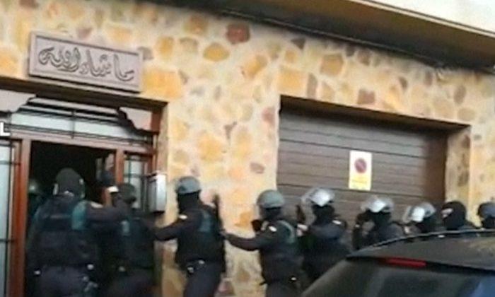 Spain Arrests Suspected Terrorist Financier, Recruiter