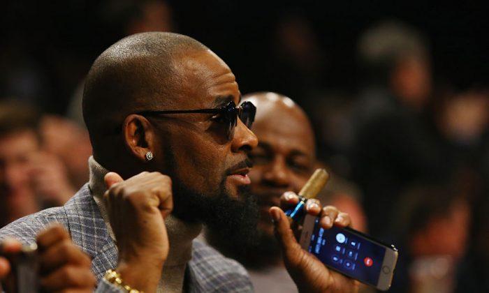 Singer R. Kelly Denies Brainwashing Young Women and Holding Them Against Their Will