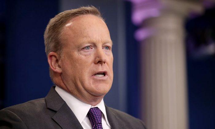 Sean Spicer Resigns From White House Press Secretary Post: Report