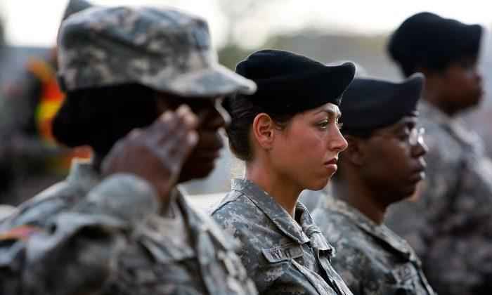 Navy SEALs First Female Enlistment Prepares for Grueling Training
