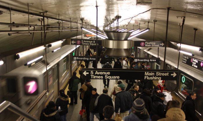 Train Seats May Go in NYC Subway Overhaul