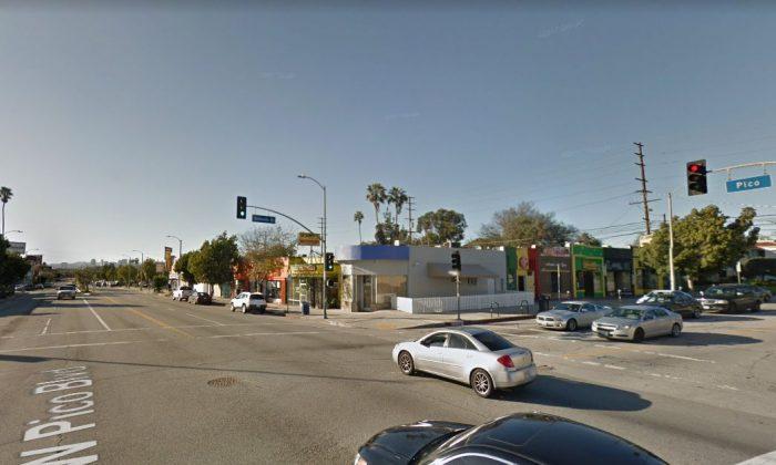 Van Hits a Crowd of People in LA, 8 Injured