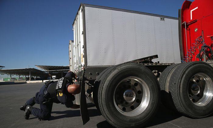 Trump Let Customs Agents Check Mexico Trucks, Drug Cartels Are Fuming