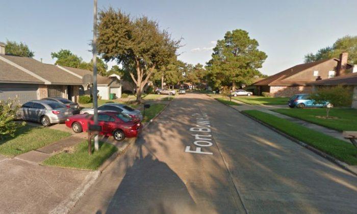 60-Year-Old Texas Woman Shoots Armed Home-Invasion Suspect