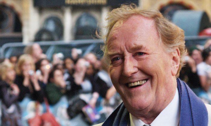 Robert Hardy, Actor From Harry Potter Films, Dies at 91