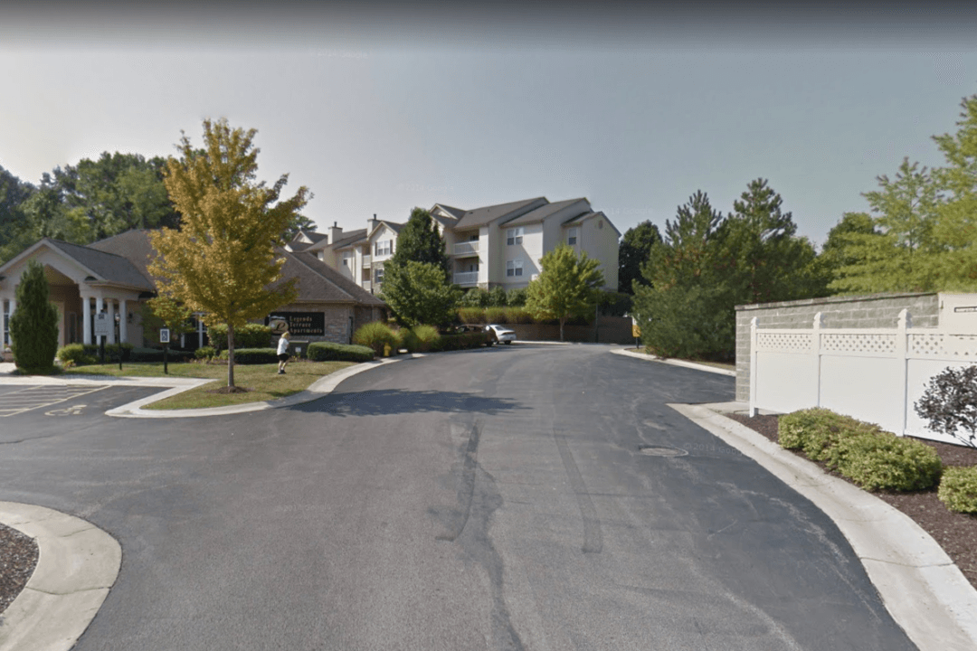 Woman Shaves 9-Year-Old and Writes on His Forehead