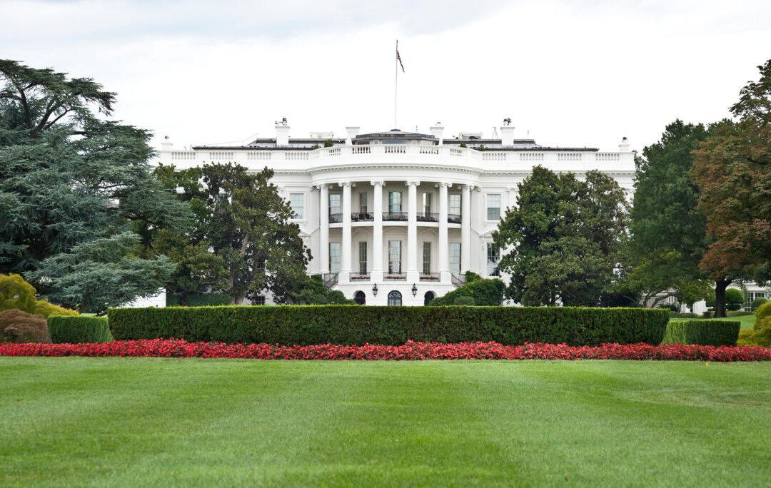 10-Year-Old Boy Offers to Mow White House Lawn — For Free