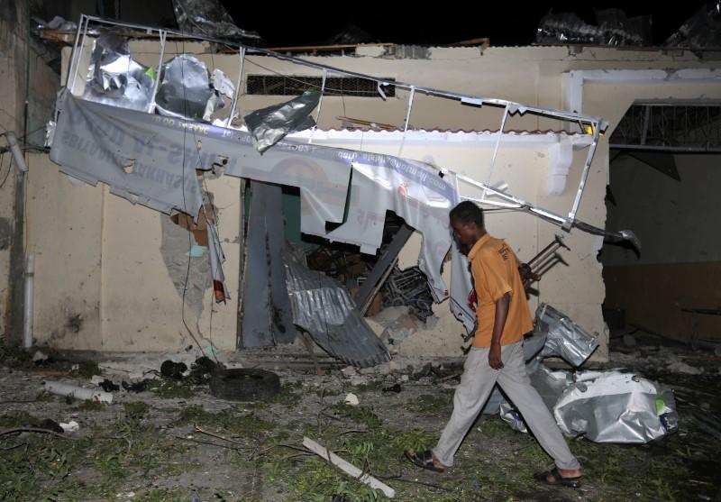 Car Bomb Kills at Least One in Center of Somali Capital