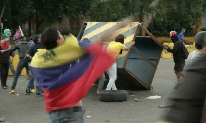 Soldiers and Activists Clash in Area of Venezuela Where Uprising Was Squashed